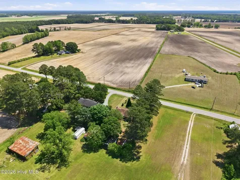 2013 Holland Road Greenville NC 27834