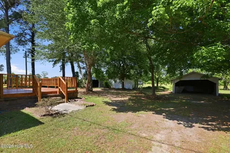 2013 Holland Road Greenville NC 27834