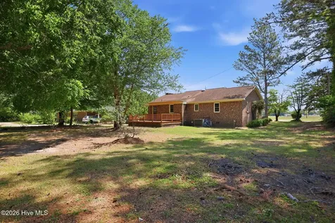 2013 Holland Road Greenville NC 27834