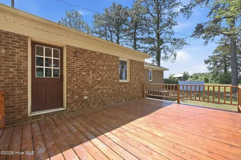 2013 Holland Road Greenville NC 27834