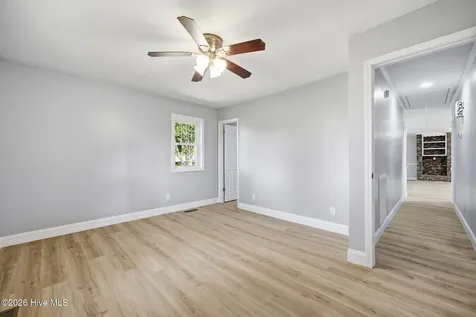 2013 Holland Road Greenville NC 27834