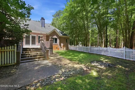103 Rappahannock Drive Chocowinity NC 27817