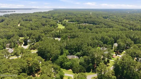 103 Rappahannock Drive Chocowinity NC 27817