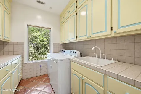 103 Rappahannock Drive Chocowinity NC 27817