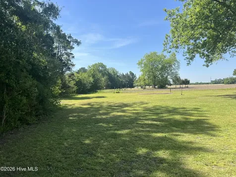 183 Nc 124 West Macclesfield NC 27852
