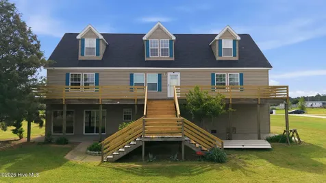 66 Warrens Way Chocowinity NC 27817