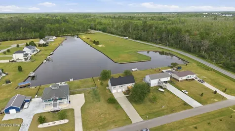 66 Warrens Way Chocowinity NC 27817