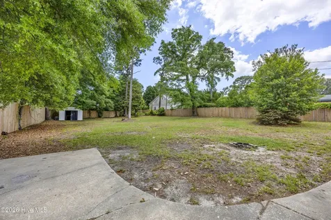 64 Northwood Drive Wilmington NC 28405