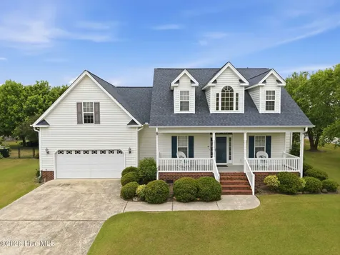 106 Magnolia Drive Winterville NC 28590