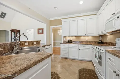 106 Magnolia Drive Winterville NC 28590