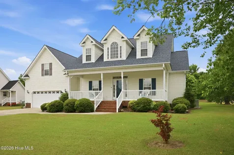 106 Magnolia Drive Winterville NC 28590