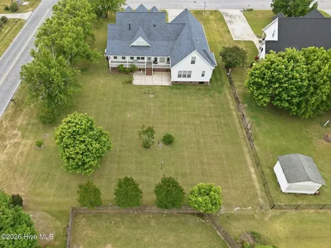 106 Magnolia Drive Winterville NC 28590