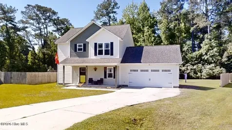 211 Buckeye Court N Jacksonville NC 28540