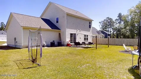 211 Buckeye Court N Jacksonville NC 28540