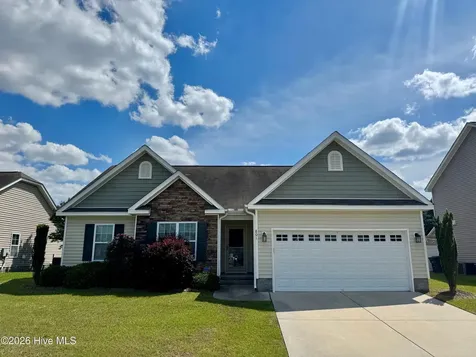 801 Emerald Park Drive Winterville NC 28590