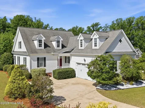 1190 Windbrooke Drive Grimesland NC 27837