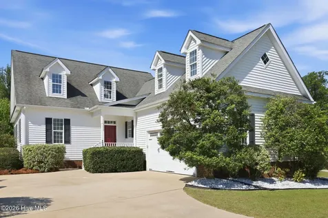 1190 Windbrooke Drive Grimesland NC 27837