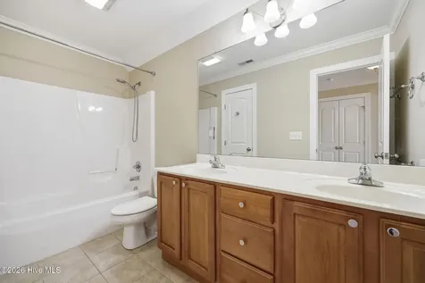 1190 Windbrooke Drive Grimesland NC 27837