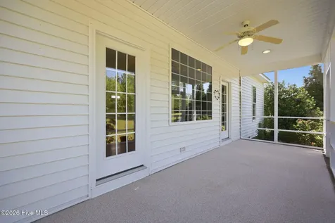 1190 Windbrooke Drive Grimesland NC 27837