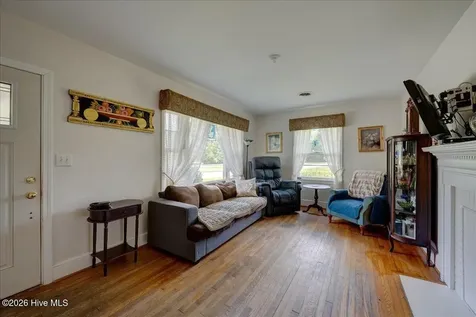 613 Franklin Avenue New Bern NC 28560