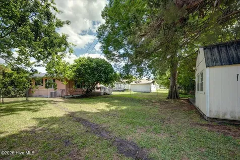 613 Franklin Avenue New Bern NC 28560