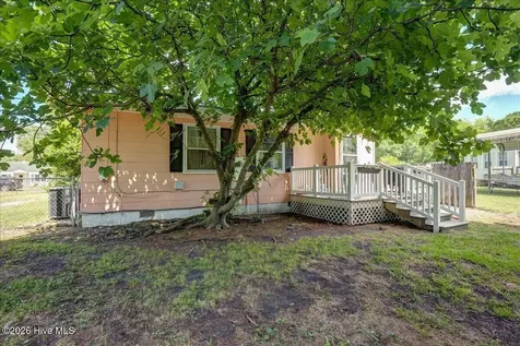 613 Franklin Avenue New Bern NC 28560