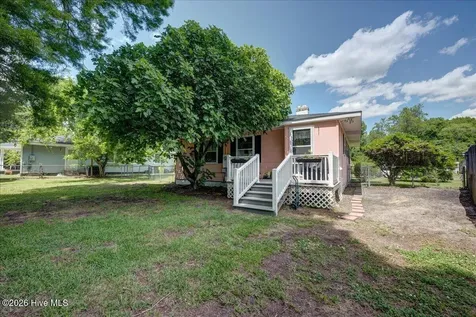 613 Franklin Avenue New Bern NC 28560