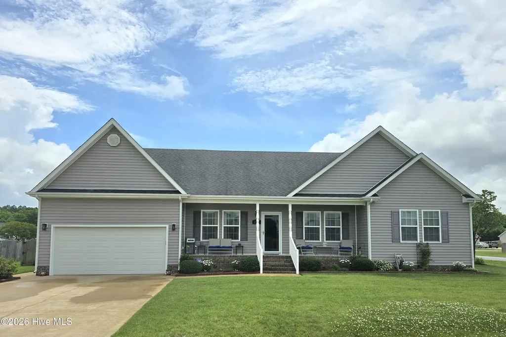 112 Bay Leaf Drive Currituck NC 27929