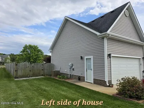112 Bay Leaf Drive Currituck NC 27929