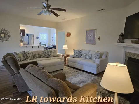 112 Bay Leaf Drive Currituck NC 27929