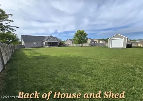 112 Bay Leaf Drive Currituck NC 27929