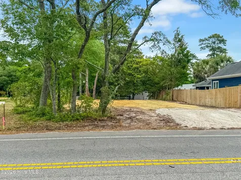 110 Dow Road N Carolina Beach NC 28428