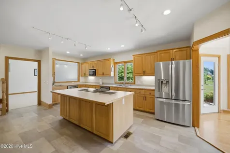 110 Carotauk Drive Currituck NC 27929