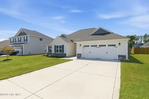 1019 Blue Water Boulevard New Bern NC 28562