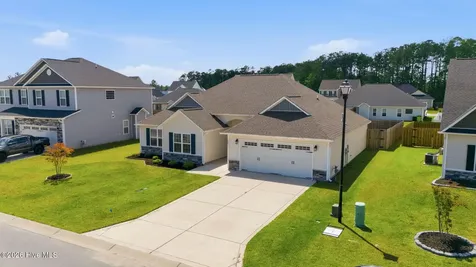 1019 Blue Water Boulevard New Bern NC 28562