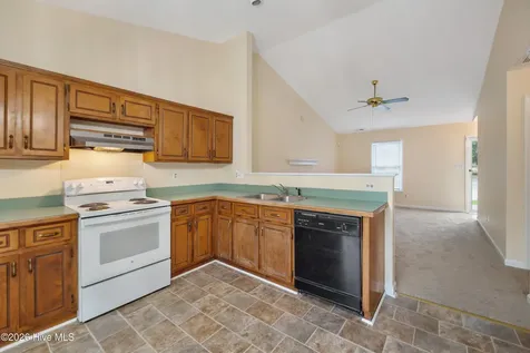 2332 Villa Drive Kinston NC 28504