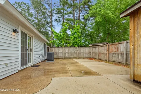 2332 Villa Drive Kinston NC 28504