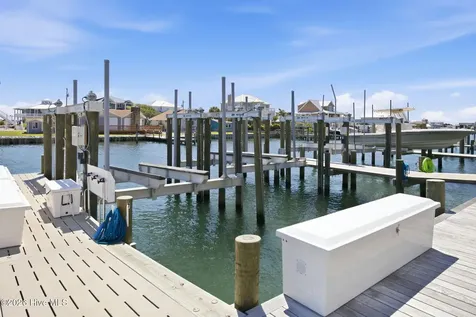 706 Atlantic Beach Causeway Atlantic Beach NC 28512