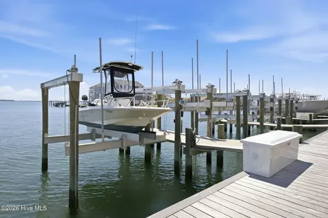 706 Atlantic Beach Causeway Atlantic Beach NC 28512