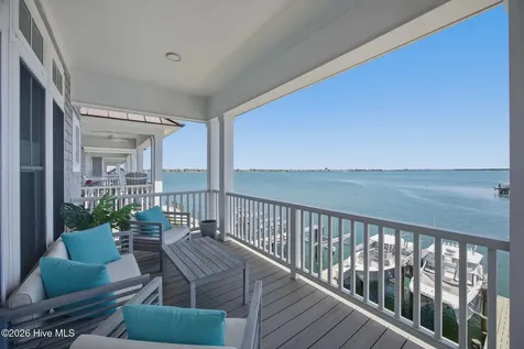 706 Atlantic Beach Causeway Atlantic Beach NC 28512