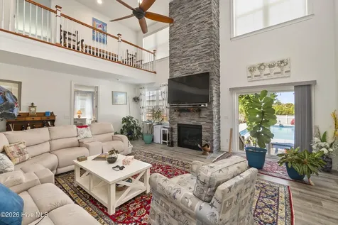 111 Belle View Currituck NC 27929