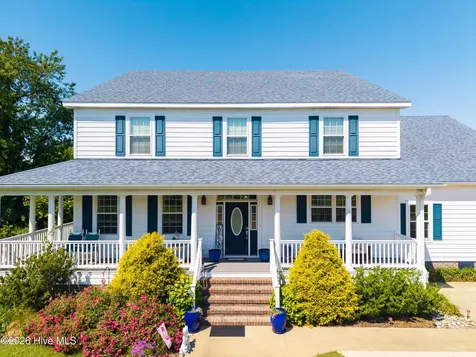 111 Belle View Currituck NC 27929