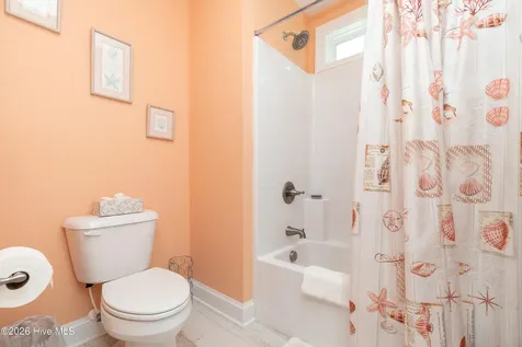 111 Belle View Currituck NC 27929