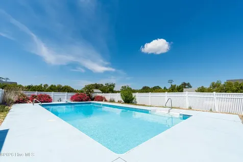 111 Belle View Currituck NC 27929