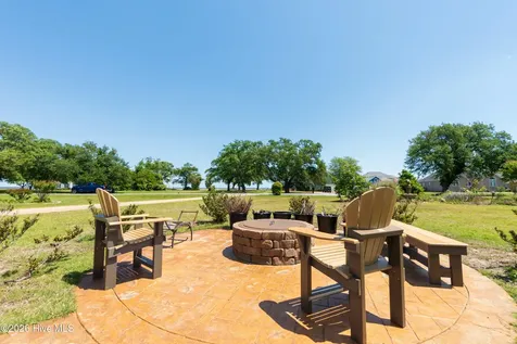 111 Belle View Currituck NC 27929