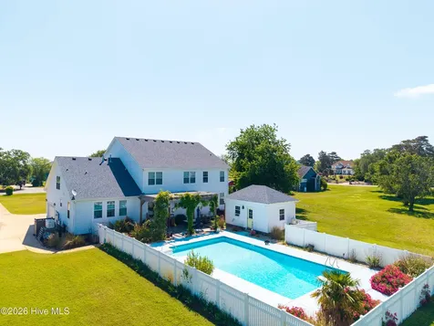 111 Belle View Currituck NC 27929