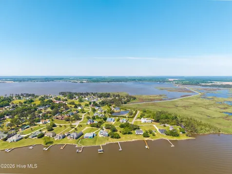 111 Belle View Currituck NC 27929