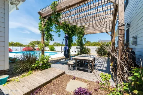 111 Belle View Currituck NC 27929