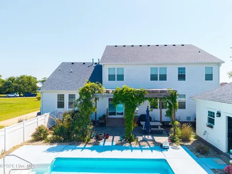 111 Belle View Currituck NC 27929