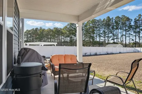 104 Prairie Glen Moyock NC 27958